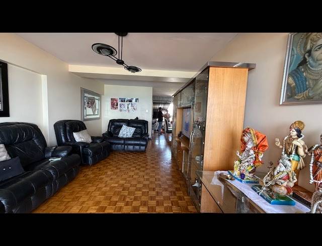 2 BEDROOM APARTMENT FOR SALE IN NORTH BEACH